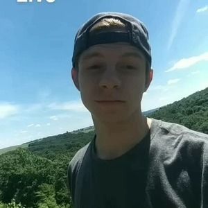 Meet your Posher, Samuel